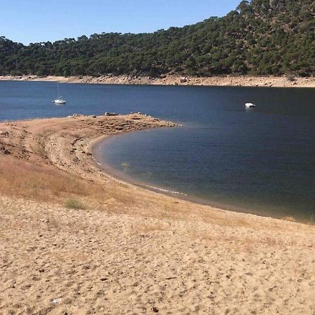 Precioso Piso En La Playa De Madrid A 45 Min Del Centro De La Ciudad Lejlighed San Martín de Valdeiglesias Eksteriør billede