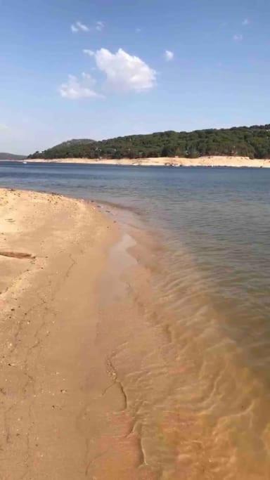 Precioso Piso En La Playa De Madrid A 45 Min Del Centro De La Ciudad Lejlighed San Martín de Valdeiglesias Eksteriør billede